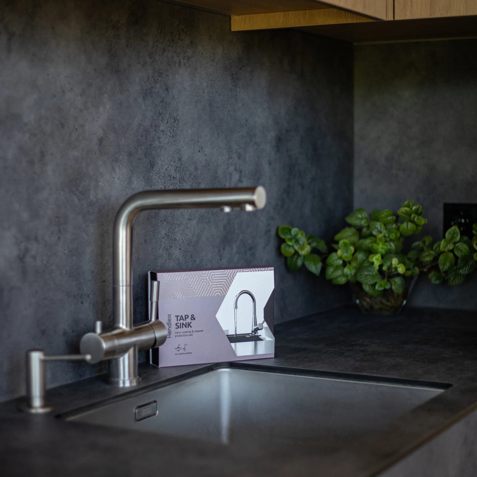 Set Zaštita za Slavine i Metalne Sudopere